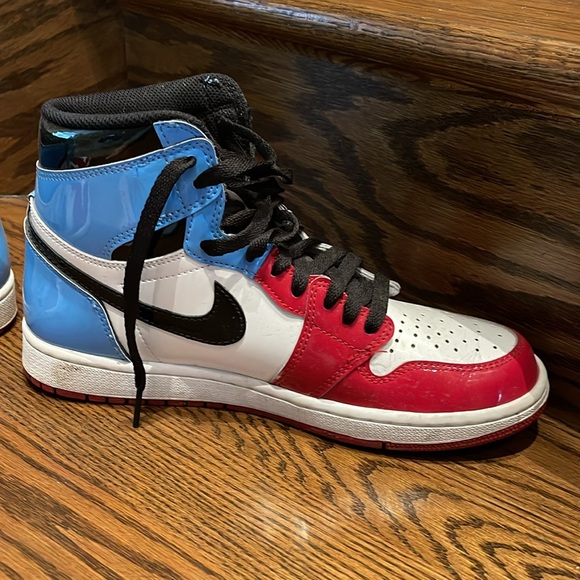 Authentic Nike Air Jordan 1 Retro high”Les twin fearless” sneakers - Picture 6 of 12